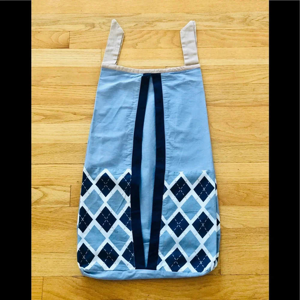 Petit Tresor Luca diaper stacker